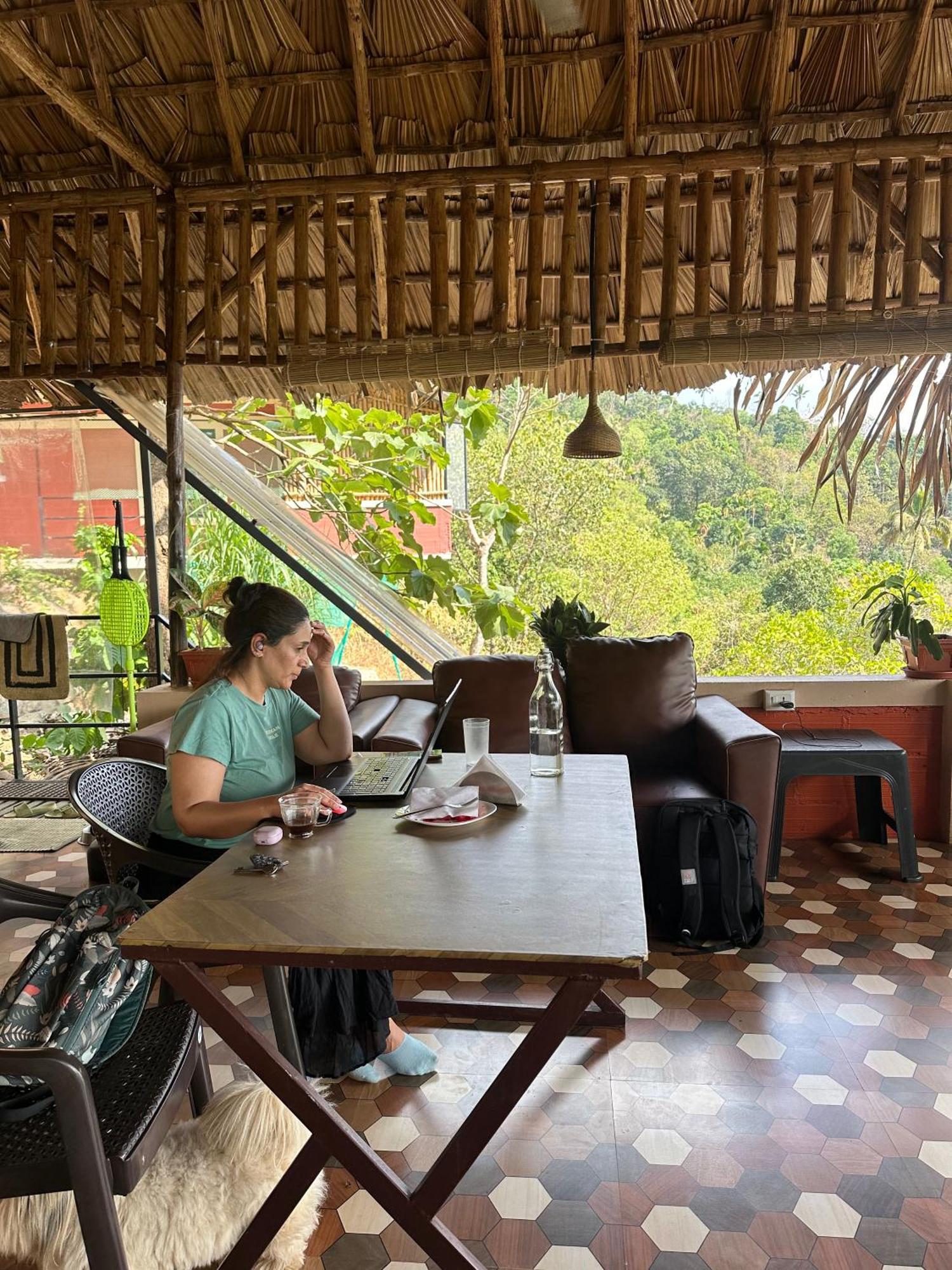 Sunset Valley Kerala Pool Resort - Serene Natural Forest Cottage Stay In Idukki With Sunrise & Sunset Panoramas, Natural Streams & Tranquil Summer Evenings Pirmed Exterior photo