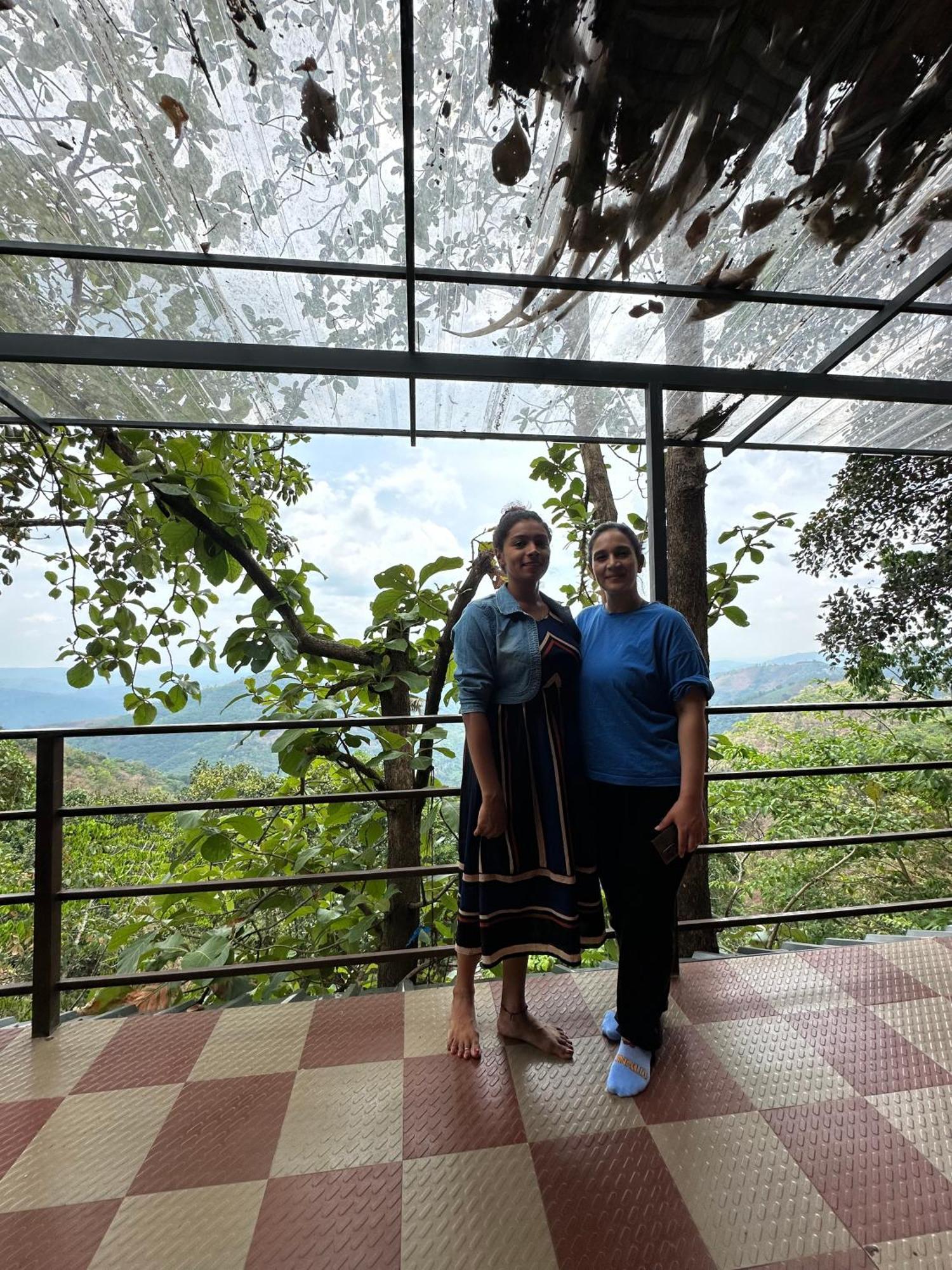 Sunset Valley Kerala Pool Resort - Serene Natural Forest Cottage Stay In Idukki With Sunrise & Sunset Panoramas, Natural Streams & Tranquil Summer Evenings Pirmed Exterior photo